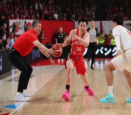 哈蘭德連續,戴帽後獲餐,廳老闆讚譽,PA真人,PA真人平台,PA真人官网,PA真人官方网站